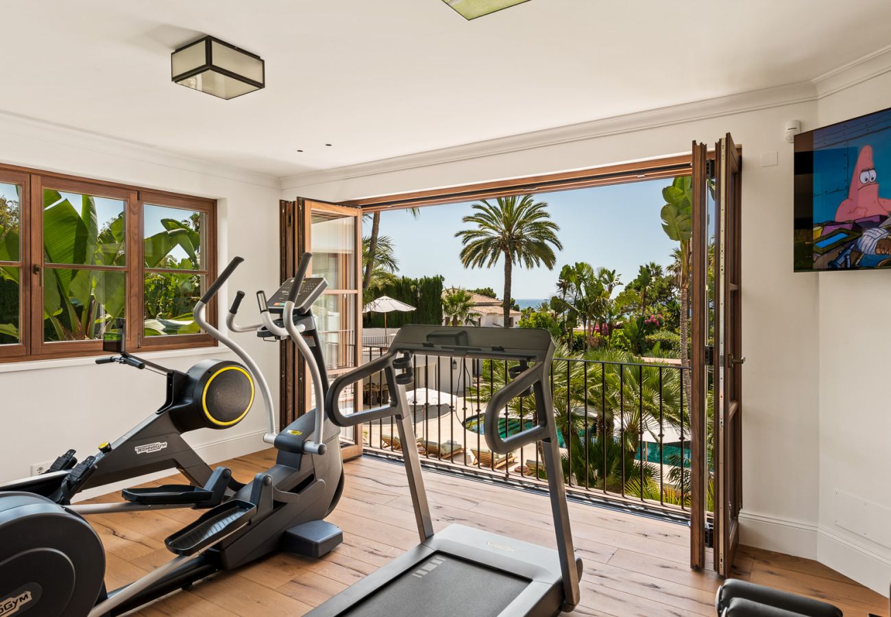 Villa in Marbella - Hacienda la Española, by the Beach