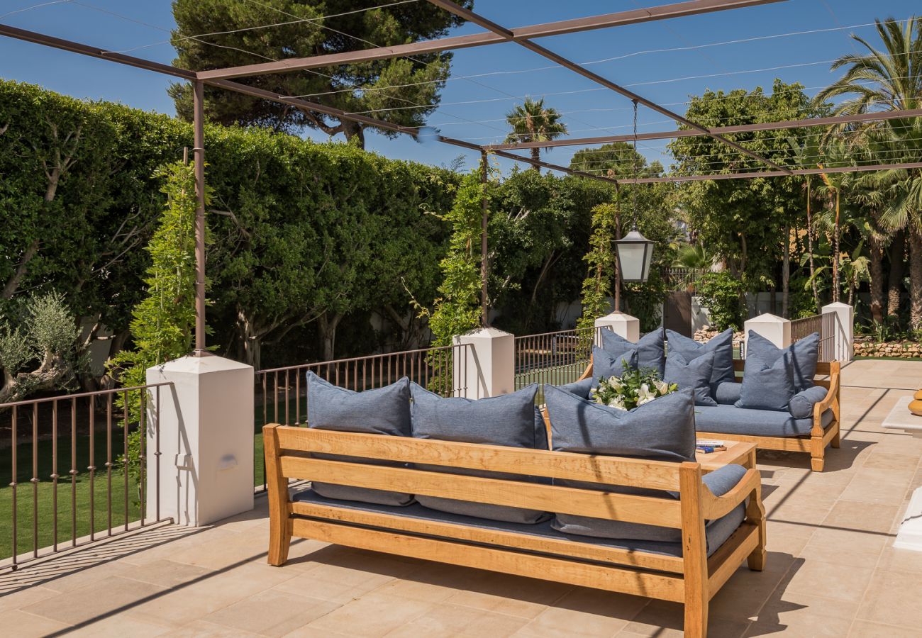Villa in Marbella - Hacienda la Española, by the Beach